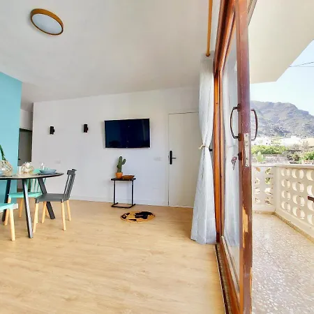 Casa Ana Con Balcón